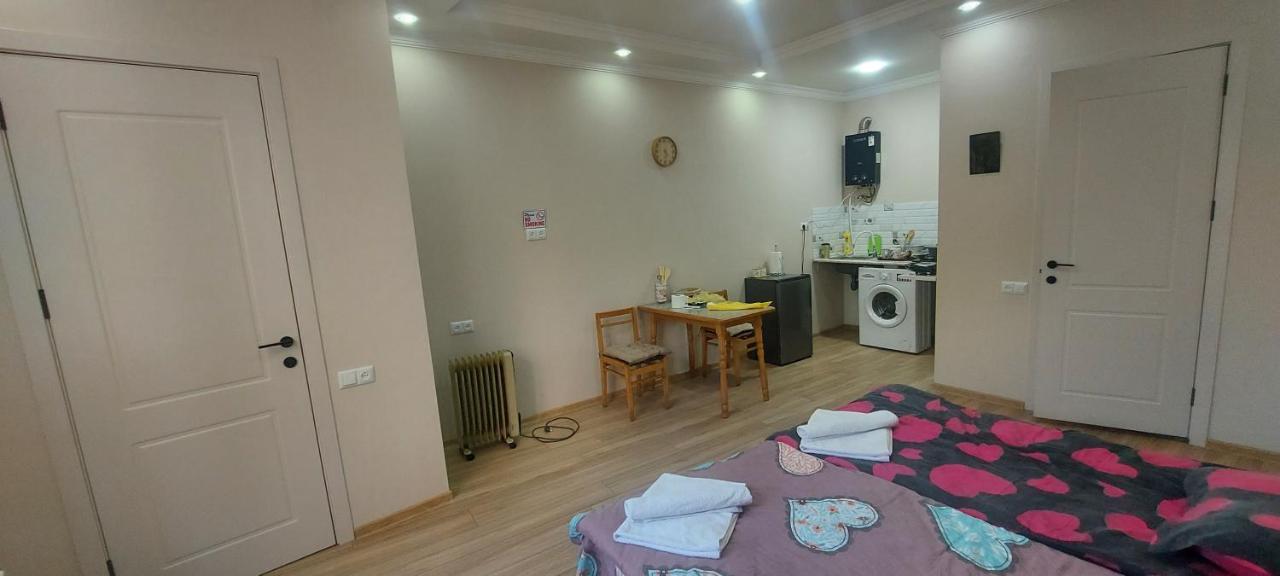 Cozy House III Apartman Tbiliszi Kültér fotó